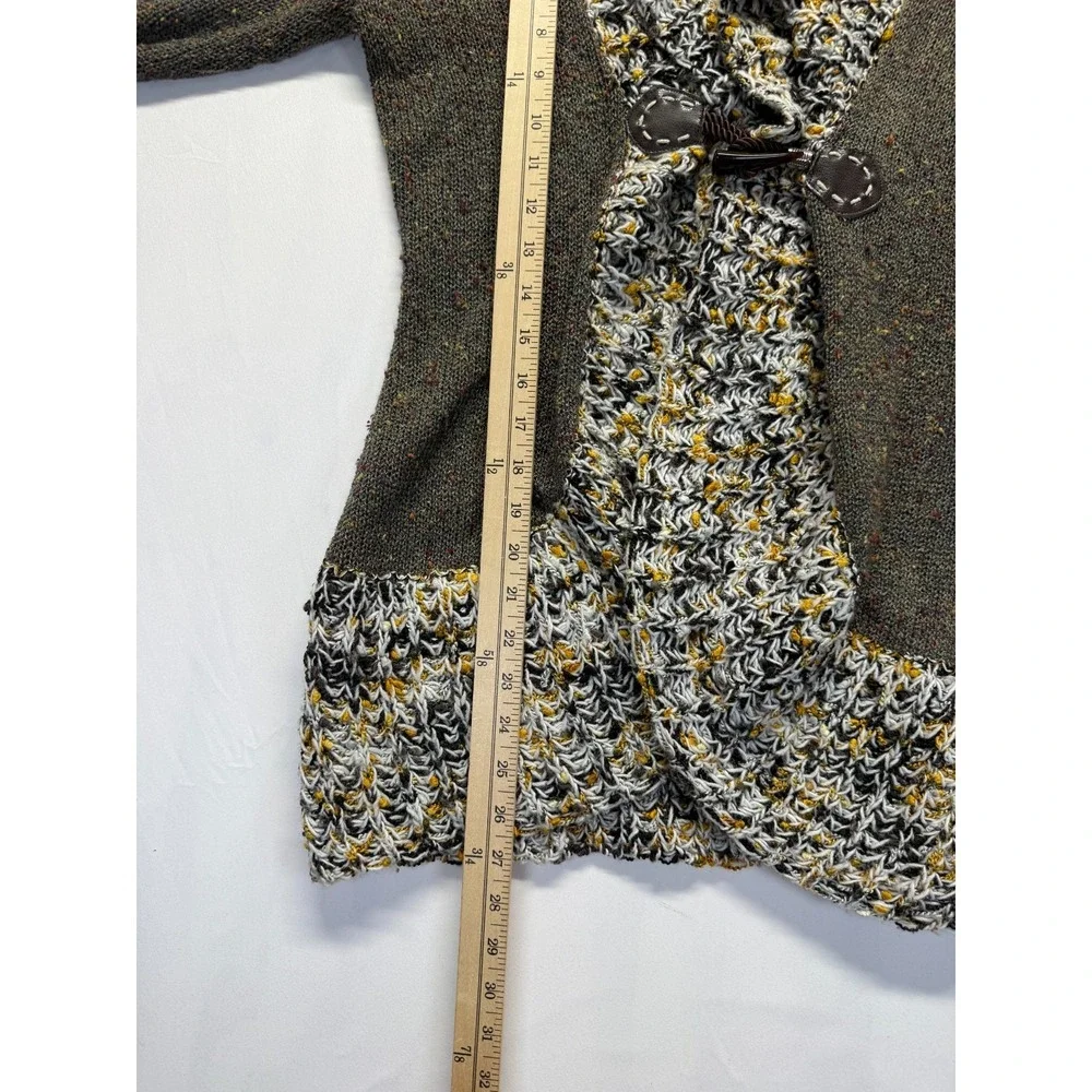 Ponsesa toggle cardigan